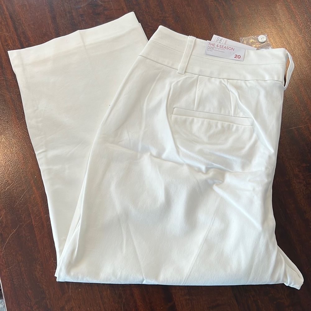 NWT Lane Bryant The 4-Season Capri - White - Size 20